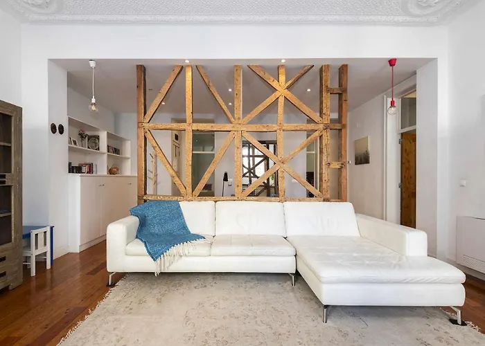 Pombalino Design Apartment in Baixa-Chiado